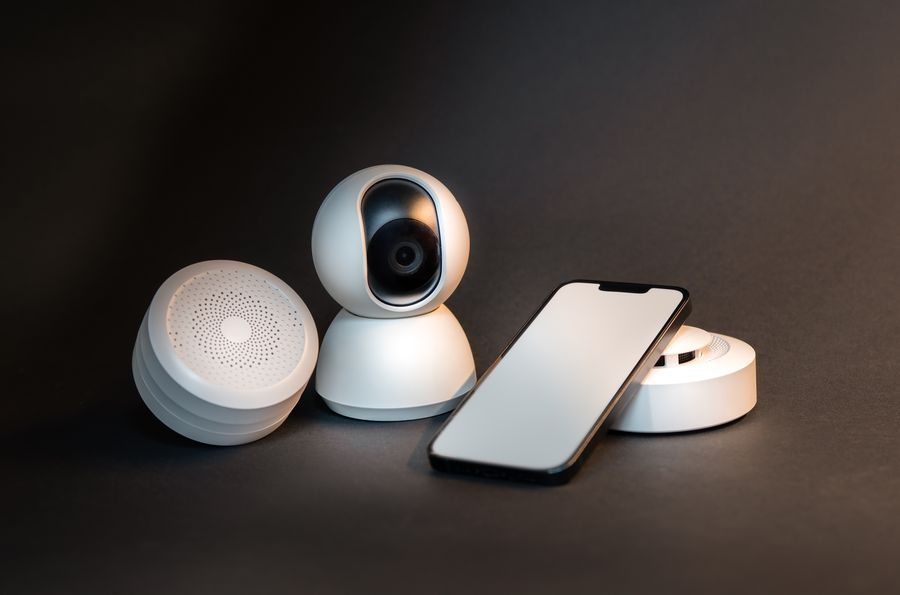 Smart speaker and home devices on a table